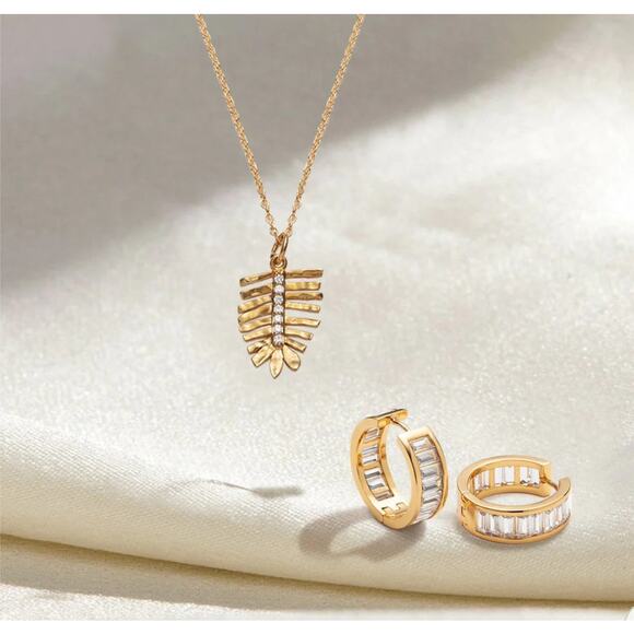 With Love Darling, Crystal Hoop Earrings, NWT - Picture 2 of 2